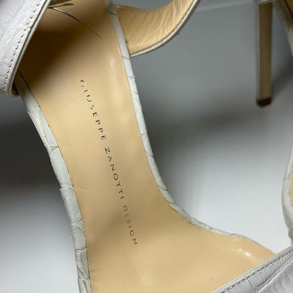 Giuseppe Zanotti Women’s White Croc-Embossed High Heel summer Sandals Size 37.5 - Picture 6 of 10